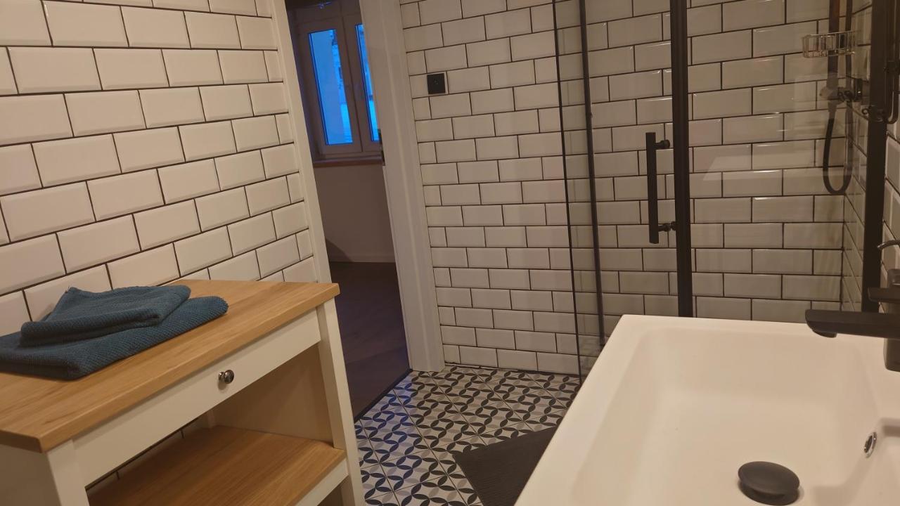 Apartamenty Stonehenge Sosnowiec Eksteriør billede